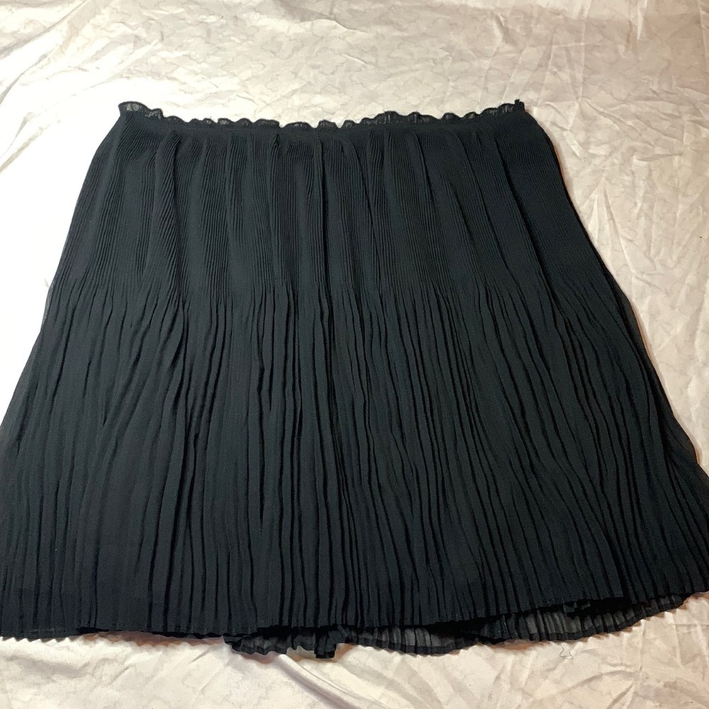 Black Pleated Skirt